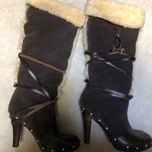 Tall fur brown boots